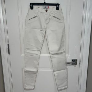 Cabi zip curvy skinny jeans